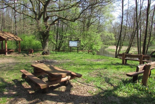 Na zdjęciu: Ścieżka edukacji ekologicznej „Dorzecze Regi"